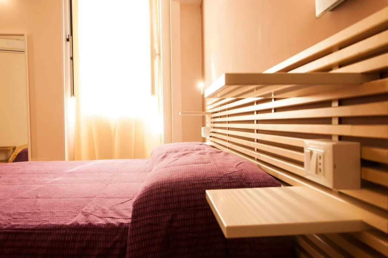 Rooms Palazzo Paladini Lecce 3*,
