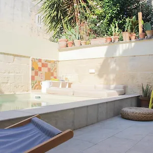 Casa Mahe Bed & Breakfast